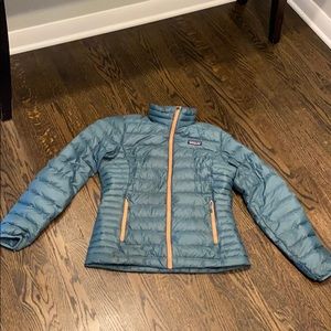 Patagonia women’s’ down sweater jacket